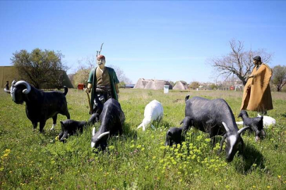 'İlk çiftçileri'n faaliyetleri yeni nesillere maketlerle anlatılıyor