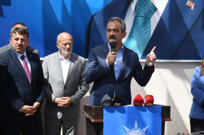 Bakan Özer’den The Economist’e tepki: “Millet iradesi sandıkta tecelli edecek”