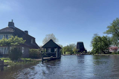 Hollanda'nın araba yolu olmayan köyü: Giethoorn