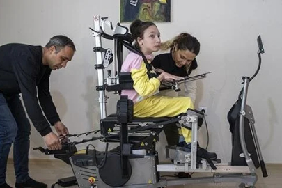 Serebral palsili depremzede Yaren'in hayali gerçek oldu