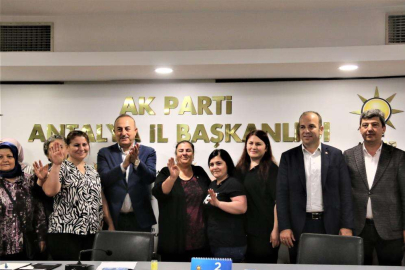 Çavuşoğlu: “Atatürk’ün kurduğu parti bu hale düşmemeliydi”