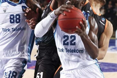 Türk Telekom Basketbol Takımı, 29 yıl sonra ilk peşinde!