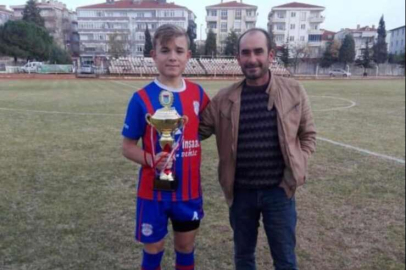 Kalp krizi, baba-oğulu 1 saat arayla hayattan kopardı