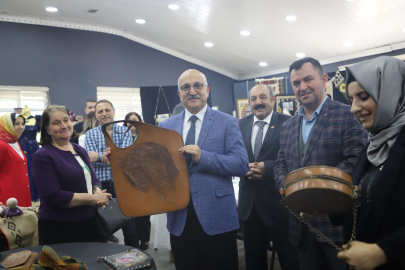 Seyit Ali Büyük’ten Yıldırım Halk Eğitim Merkezi'ne ziyaret