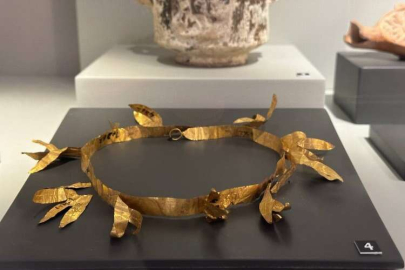 Roma Valisi'nin 2 bin yıllık tacı Bursa'da sergileniyor