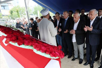 Cumhurbaşkanı Erdoğan, Barlas'ın cenaze törenine katıldı