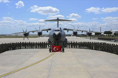 Mehmetçiğin Kosova'ya intikali tamamlandı