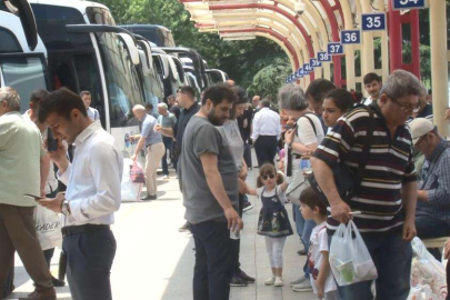 Bursa Otobüs Terminalinde bayram yoğunluğu