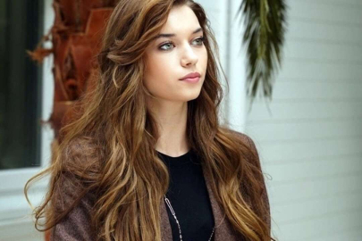 Afra Saraçoğlu’ndan bir dava daha!