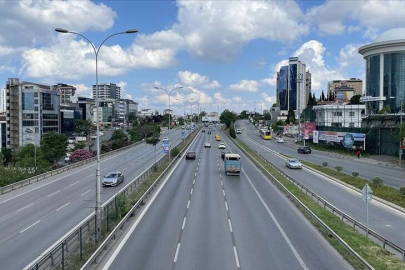 İstanbul'da trafik yoğunluğu yüzde 2'ye kadar düştü