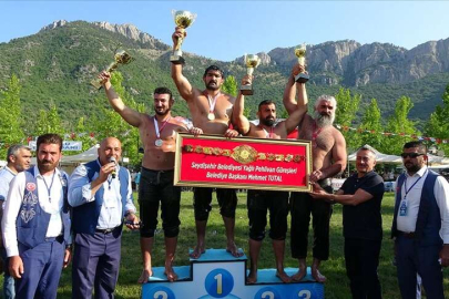 Seydişehir Yağlı Güreşleri'nde başpehlivan İsmail Koç oldu