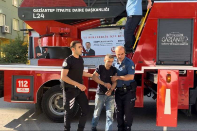 Hırsızlar baltayı taşa vurdu