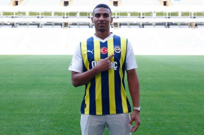 Fenerbahçe, Alexander Djiku'nun transferini duyurdu