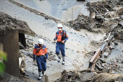 Japonya'da şiddetli yağışlar can aldı: 5 ölü