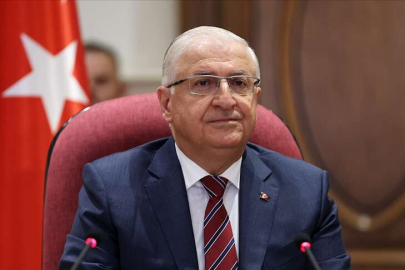 Bakan Güler, Yunan mevkidaşı ile görüştü