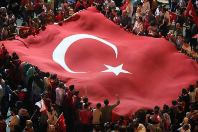 FETÖ'nün hain girişiminin üzerinden 7 yıl geçti