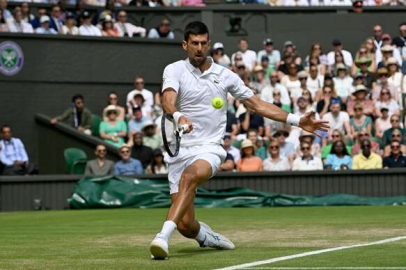 Wimbledon'da Novak Djokovic finale yükseldi