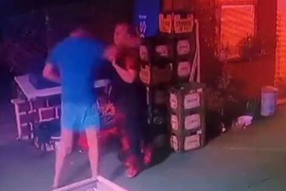 Tartıştığı kadına tokat attı