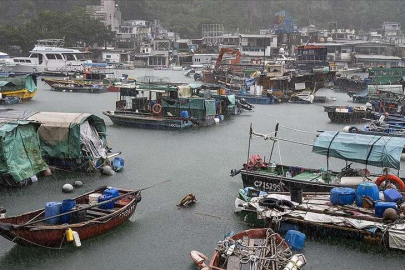 Çin'de tayfun felaketi: 230 bin kişi tahliye edildi