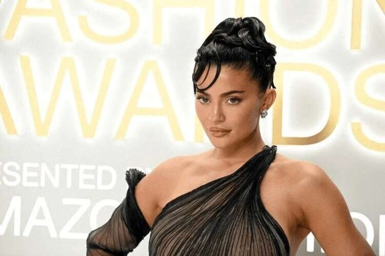 YÜZÜM TAMAMI ESTETİKLİ DEĞİL