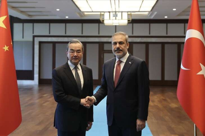 Bakan Fidan, Çin Dışişleri Bakanı Vang ile görüştü