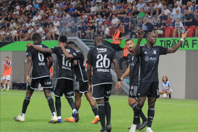 Beşiktaş'ın Neftçi maçları kadrosu belli oldu