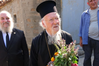 Fener Rum Patriği Bartholomeos, Gökçeada'ya geldi