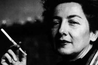 Çağdaş seramiğin öncüsü: Füreya Koral