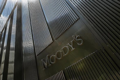 Moody's büyüme tahminlerini yükseltti