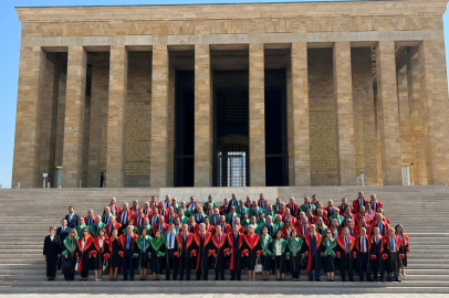 Yargıtay üyeleri Anıtkabir'i ziyaret etti