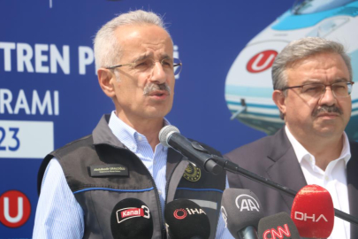 Bakan Uraloğlu demiryolu yük ve yolcu taşımacılığı rakamlarını açıkladı