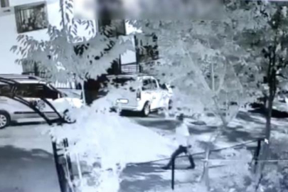 Üvey kardeş dehşeti: Kardeşinin evini benzin döküp yaktı