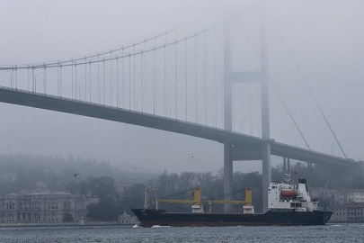 İstanbul Boğazı gemi geçişlerine kapatıldı