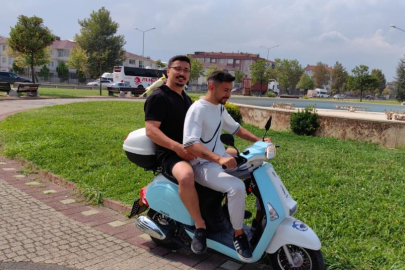 Adı Şakir: Her gün Bursa'da şehir turu atıyor