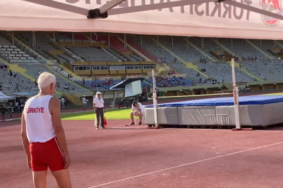 Dr. Murat Kaçar ve emekli Alb. Muzaffer Güven’den 6 madalya