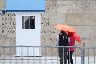 Yunanistan’da sel tehlikesi devam ediyor