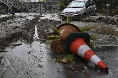 Bulgaristan'daki seller 4 can aldı