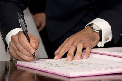 Letonya'da evlilikte "şahit" zorunluluğu kaldırılıyor