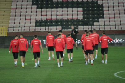 Milliler, Ermenistan maçı hazırlıklarını tamamladı