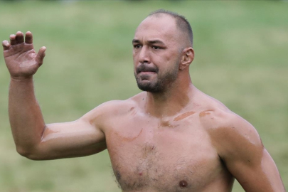 Başpehlivanlığı Ali Gürbüz kazandı