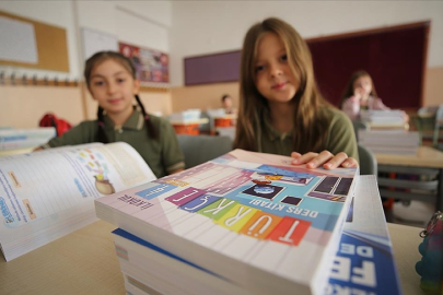 20 milyonu aşkın öğrenci ders başı yaptı