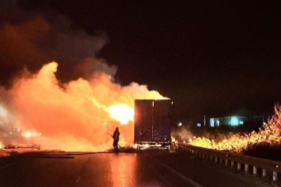 Bursa'da TIR alevlere teslim oldu