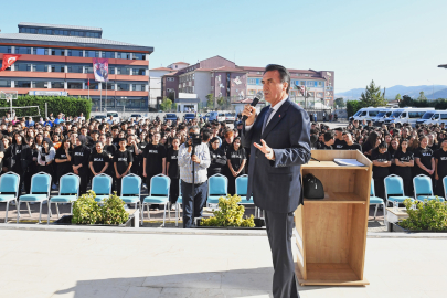 Dündar’dan öğrencilere altın öğütler