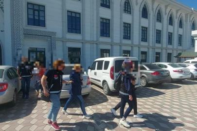 Hırsızlık çetesi suçüstü yakalandı