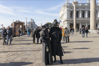 Venedik'ten günübirlikçileri üzen haber