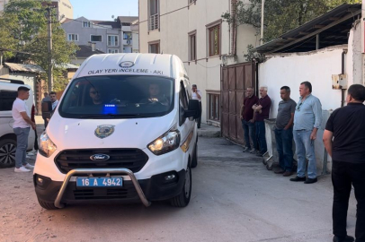 Bursa'da torun dehşeti! Babannesinin ve halasının boğazını kesti