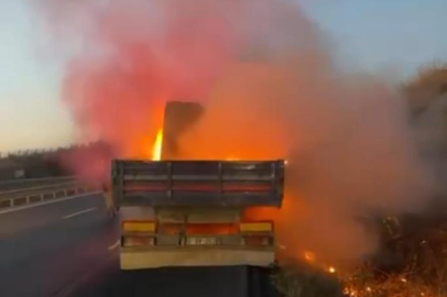 Bursa'da seyir halindeki TIR alev alev yandı