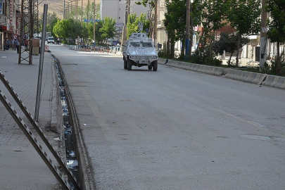 Hakkari'de gösteri ve yürüyüşler yasaklandı