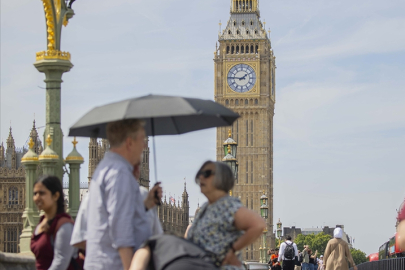 Londra 45 derece sıcaklıkla karşı karşıya kalabilir
