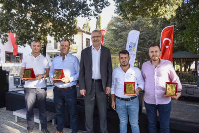 Karacabey'de tarımın enleri ödüllendirildi